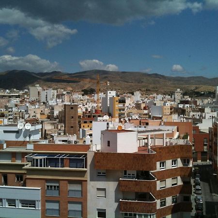 Calle Juan Lirola อัลเมรีอา ภายนอก รูปภาพ